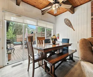 Photo 4 - Big Bear Lake Cabin  with Game Room