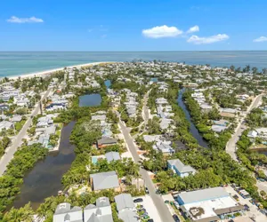 Photo 2 - Hammock in the Sun
