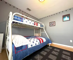 Photo 2 - Less than 10 minutes from Disney 3Bd Villa with Pool