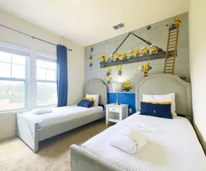 Photo 2 - Minions Themed 4 bedrooms Home Near Disney Sleeps 10