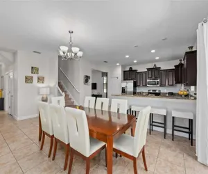 Photo 3 - 6 Bd Luxury Villa in Championsgate with Private Pool