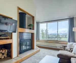 Photo 4 - 1BR+Loft @The Pines ~ Forest View, Kids Ski Free