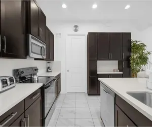 Photo 5 - 450CD-The Enclaves at Festival