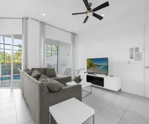 Photo 3 - 450CD-The Enclaves at Festival