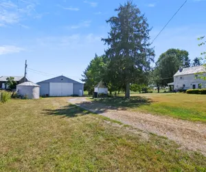 Photo 5 - Peaceful Retreat with Scenic Surroundings