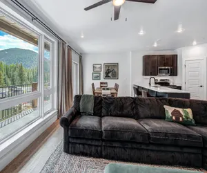 Photo 3 - Spacious and Luxurious 2BR Condo - Kids Ski Free