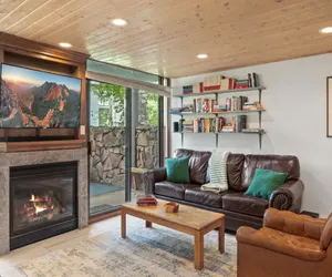 Photo 2 - Telluride Lodge 324