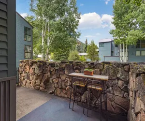 Photo 2 - Telluride Lodge 324