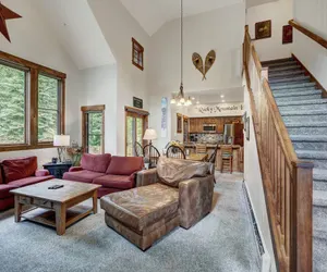 Photo 3 - Private Townhome Close to Ski Back and Hot Tub