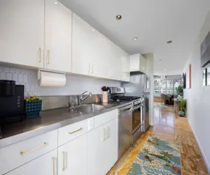 Photo 2 - Colony Surf 208