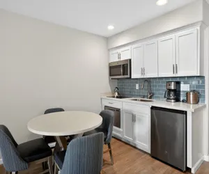 Photo 4 - Seascape Ocean View Condo - Heated pool and Jacuzzi