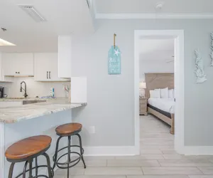 Photo 4 - Phoenix V 1009