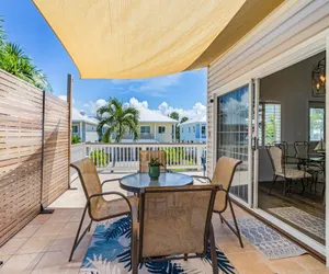 Photo 3 - 249 Into The Mystic: 3BR/3BA Pool Home!