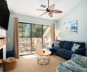 Photo 3 - 2D West Hyde Park