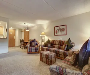 Photo 5 - VS453 Village Square 1 Br 1 Ba