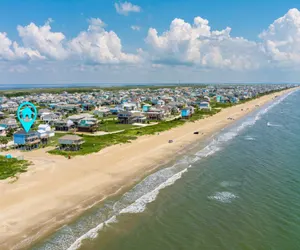 Photo 3 - Oceanfront Manor