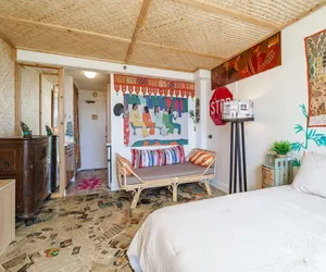 Photo 2 - Island Charm Retreat @ IP