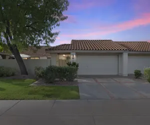 Photo 5 - Tempe Oasis with Fire Pit & BBQ Lounge