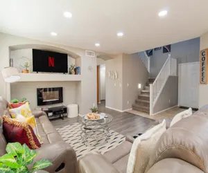 Photo 4 - Casa Aria 4BR Home & Heated Pool