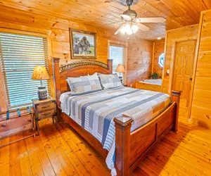 Photo 5 - Firefly Lodge