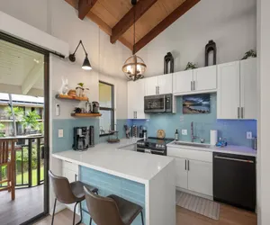 Photo 2 - Kona Makai 3302