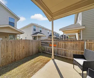 Photo 5 - Cozy 3BR in Gated Community Near JBSA & SeaWorld