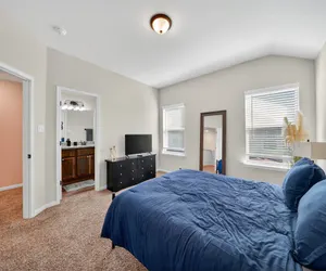 Photo 4 - Cozy 3BR in Gated Community Near JBSA & SeaWorld