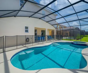 Photo 4 - 12BR Resort Villa with Pool & Spa Near Disney