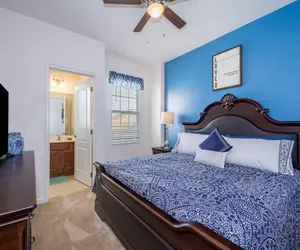 Photo 5 - 12BR Resort Villa with Pool & Spa Near Disney