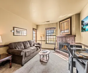 Photo 2 - Copperbottom Inn 102