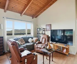 Photo 2 - Peaceful Retreat with Panoramic Views