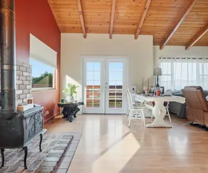 Photo 4 - Peaceful Retreat with Panoramic Views