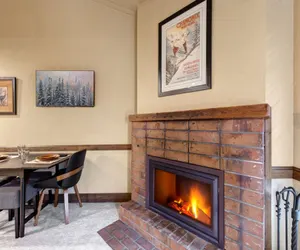 Photo 3 - Copperbottom Inn 311