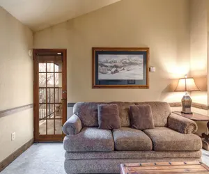 Photo 5 - Copperbottom Inn 311