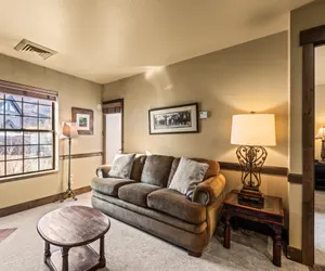 Photo 5 - Copperbottom Inn 103