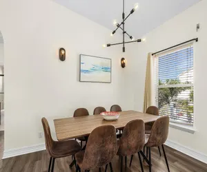 Photo 3 - 241 Miramar - Palm Island