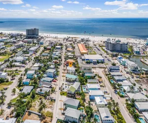 Photo 3 - 241 Miramar - Palm Island