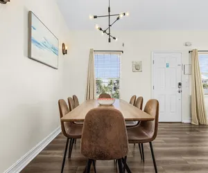 Photo 5 - 241 Miramar - Palm Island