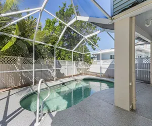 Photo 4 - 241 Miramar - Palm Island