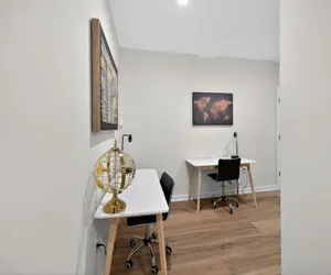 Photo 4 - Atlanta Family Retreat 5BR and Backyard