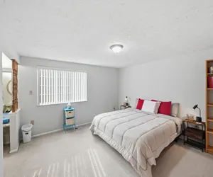 Photo 3 - Manassas Comfort Cozy 3BR Family Home