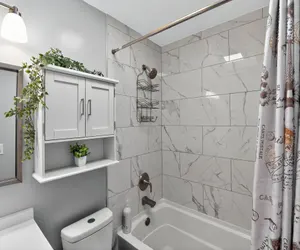 Photo 5 - Chelsea Way Getaway Bright 4BR Family Retreat