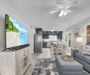 Photo 3 - 171 Canal Cove: 2BR w/ Canal Views