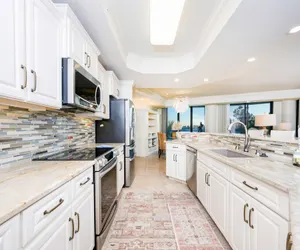 Photo 4 - Phoenix on the Bay 1201