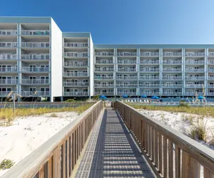 Photo 3 - Islander Beach Resort 404