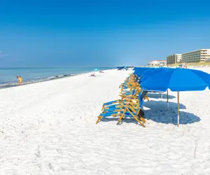 Photo 2 - Islander Beach Resort 403