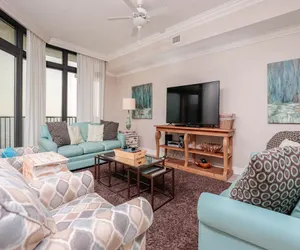 Photo 2 - The Oasis 2209 formerly Phoenix West II 2209