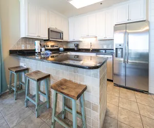 Photo 3 - Phoenix IV 4121