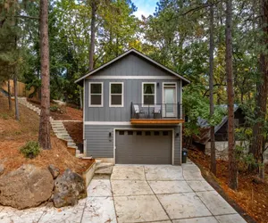 Photo 2 - Evergreen Retreat B 30 Night Minimum