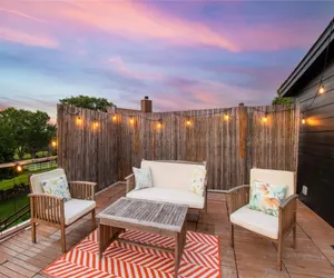 Photo 5 - Modern Lakeside Paradise | Waterfront + 2 Patios